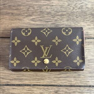 Louis Vuitton Monogram Porte Monnaie Billets Tresor wallet 
#111